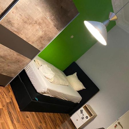 Familien Zimmer Kaiserslautern Esterno foto